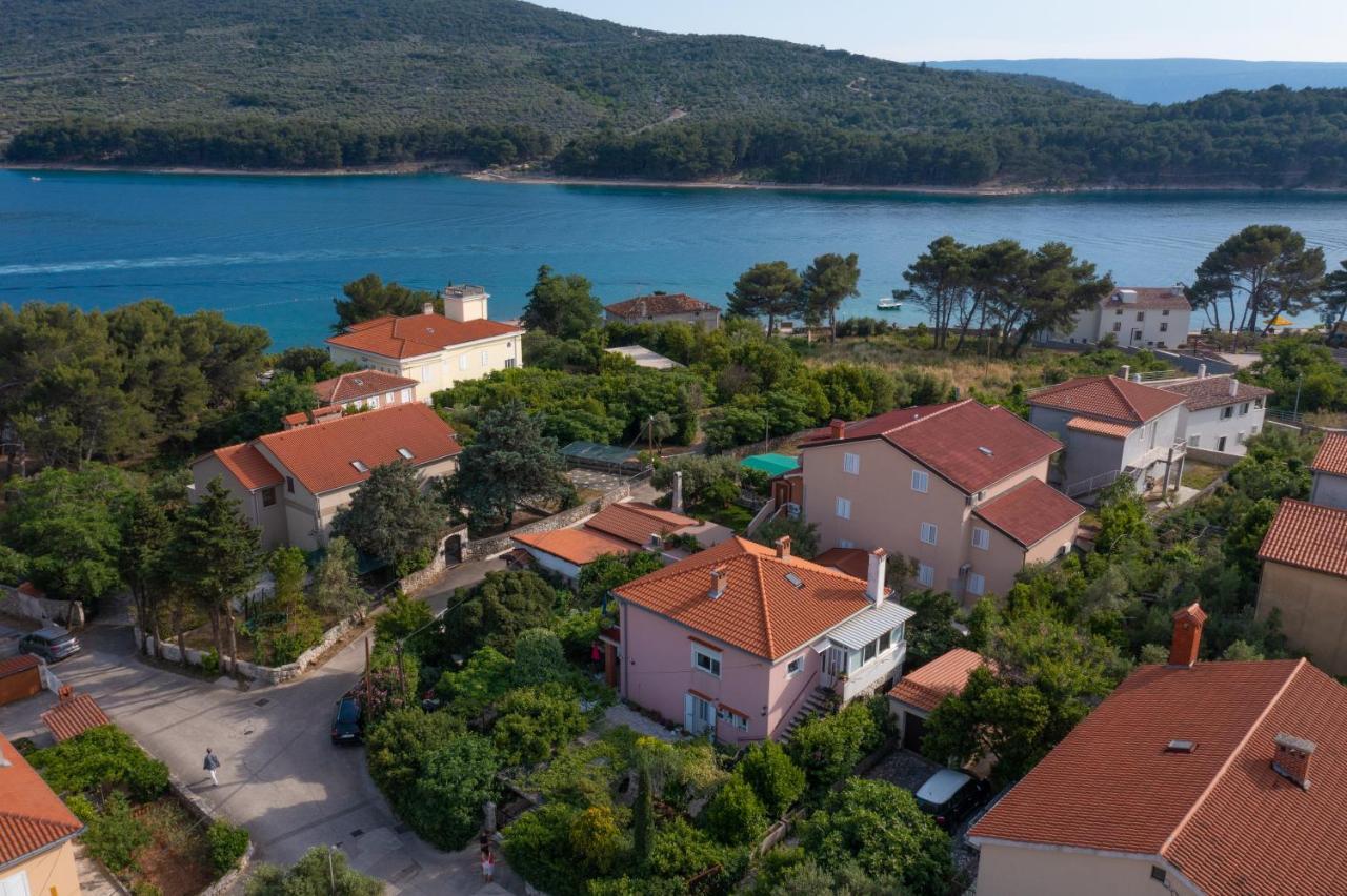 Apartments Bura & Jugo, Cres, Without Stress Luaran gambar